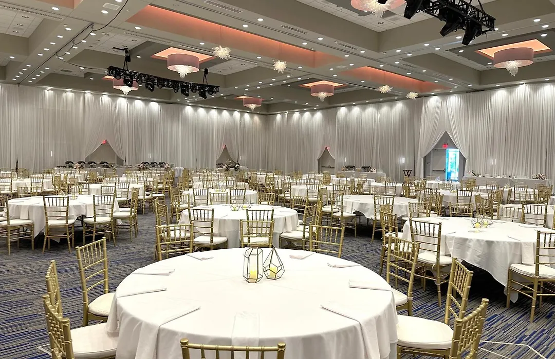 Embassy Suites By Hilton Kansas City Olathe-1